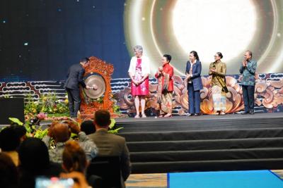 Kapolri Buka Forum IAWP 43 Negara, Polwan RI Didorong Bersaing Global