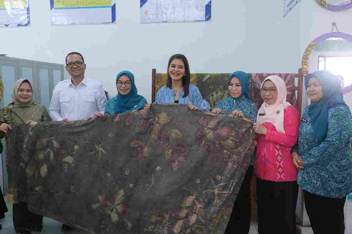 Ketua TP PKK Sumut Kahiyang Ayu Kunjungi Gedung PKK Tanjungbalai, Perkuat Edukasi Pengelolaan Pangan Kader