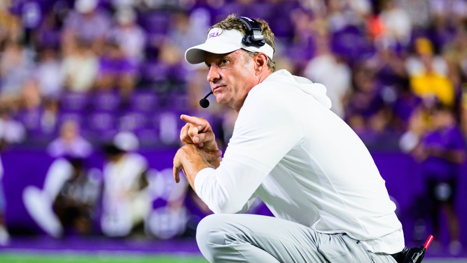 Cara Nonton LSU vs Ole Miss 2026: Jadwal, Kanal TV, dan Opsi Streaming