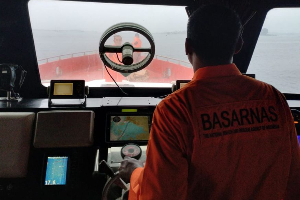 Longboat Mati Mesin di Perairan Sorong, Tiga Pemancing Masih Dicari