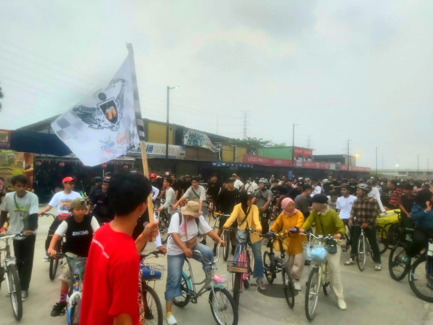 500 Pesepeda Lintas Generasi dari Gen Z hingga Kepala Dusun Meriahkan 