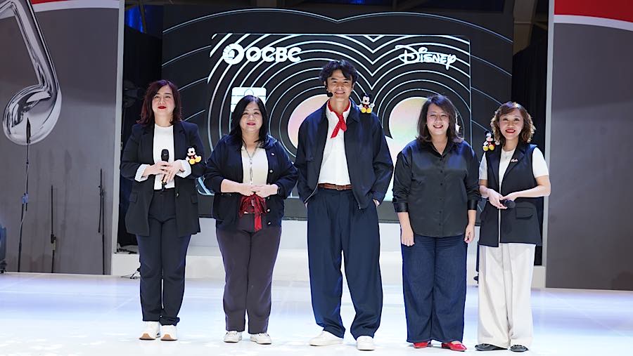 OCBC Luncurkan Kartu Kredit Mickey Mouse, Cashback Disney sampai 10 Persen