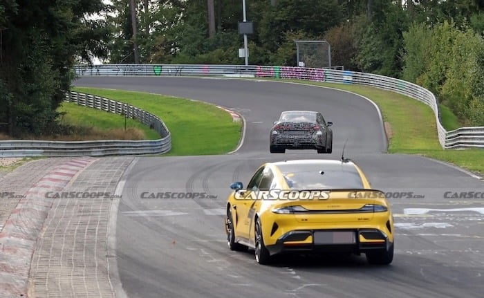 BMW M3 EV Terlihat Uji Nürburgring, Xiaomi SU7 Ultra Ikut Membayangi