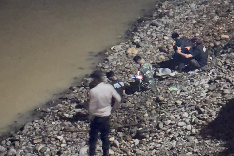 Mobil Terjun ke Sungai Batang Serangan Langkat, 3 Tewas dan 3 Luka