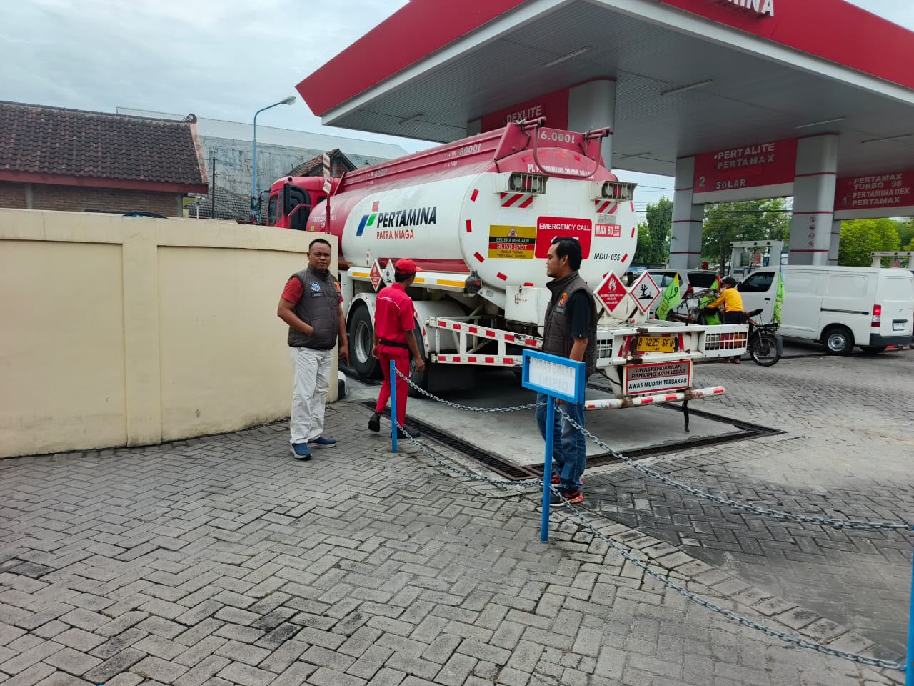 Polisi Patroli Serentak di SPBU Berbagai Daerah, Awasi BBM Subsidi 19 September 2026