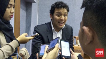 Moreno Soeprapto Minta Maaf Usai Video Call di Rapat DPR