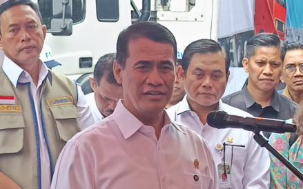 Bulog Diminta Pasok Beras Premium Usai 25 Merek Beras Fortifikasi Ditarik
