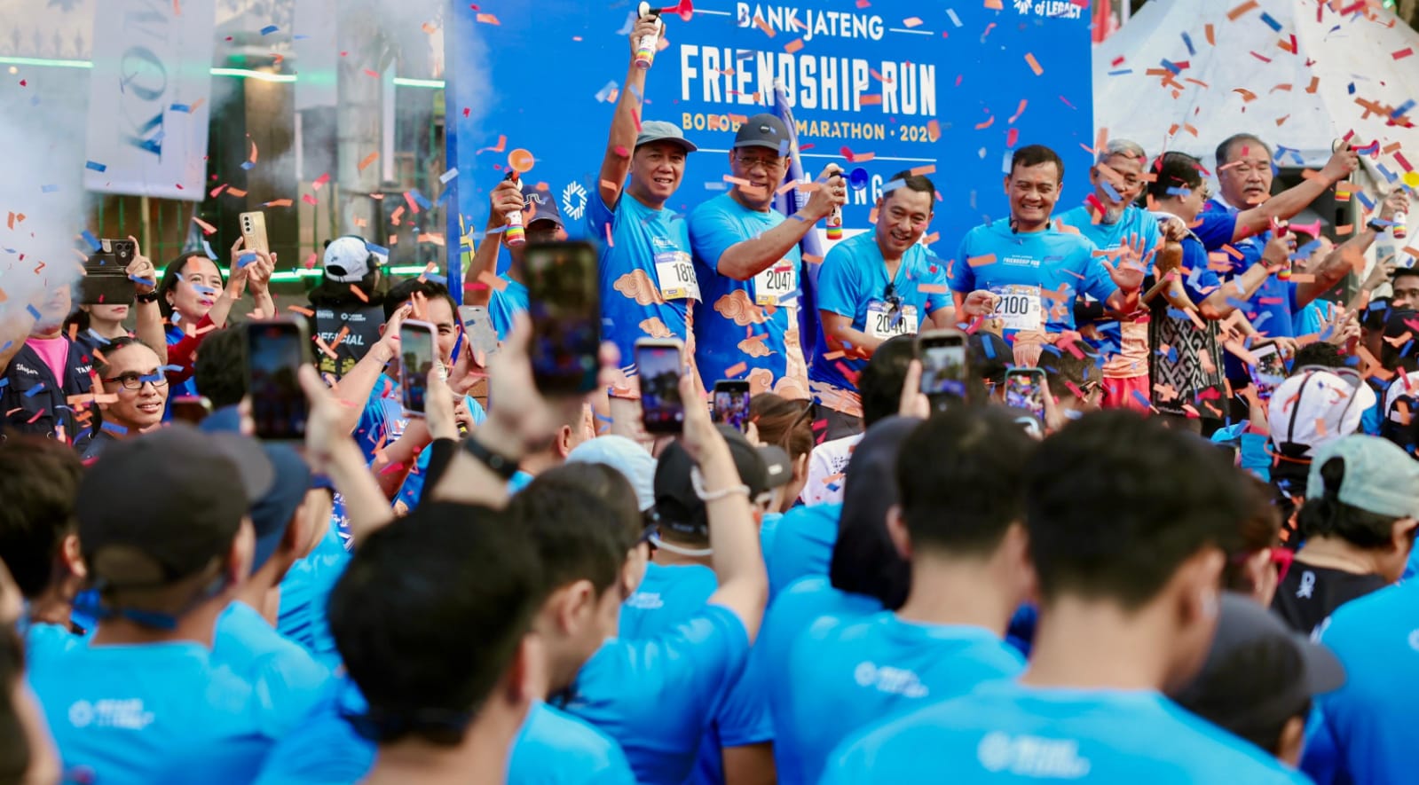 1.100 Pelari Ikut Bank Jateng Friendship Run Semarang, Pemanasan Borobudur Marathon 2026