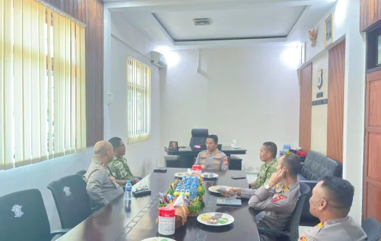 Kapolres SBT Terima Kunjungan Pabung Kodim Masohi, Perkuat Sinergi TNI-Polri Jaga Keamanan Seram Bagian Timur