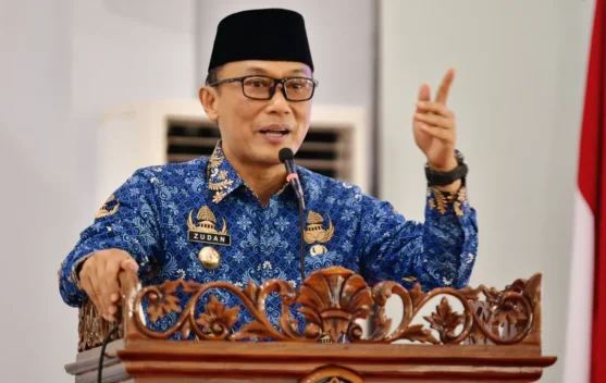 Kepala BKN Zudan Arif Fakrulloh Pimpin Apel Pagi ASN Pemprov NTB di Mataram, Senin 21 September 2026