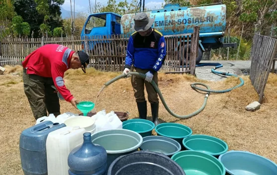 Tagana Gorontalo Distribusikan 31.400 Liter Air Bersih ke 290 Jiwa di Tiga Desa Suwawa Selatan