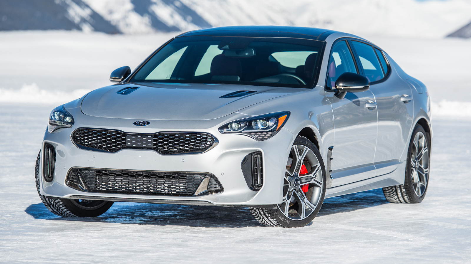 Masalah Umum Kia Stinger 2021: Pompa Bahan Bakar hingga Recall HECU