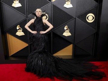 Nama Anak Lady Gaga Terungkap: Rose Bean Polansky, Terinspirasi Lagu Klasik