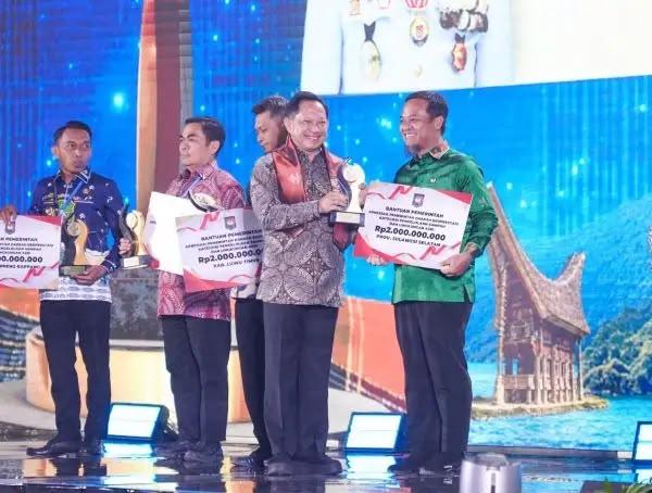 Pemprov Sulsel Raih Dua Penghargaan Kemendagri, Kantongi Insentif Fiskal Rp 6 Miliar dan 300 Unit Bedah Rumah