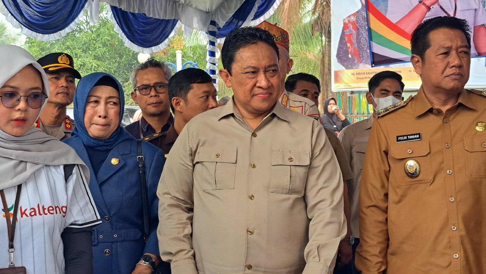 Wagub Kalteng Edi Pratowo Minta Pejabat di Muara Teweh Tak Jaga Jarak dengan Warga