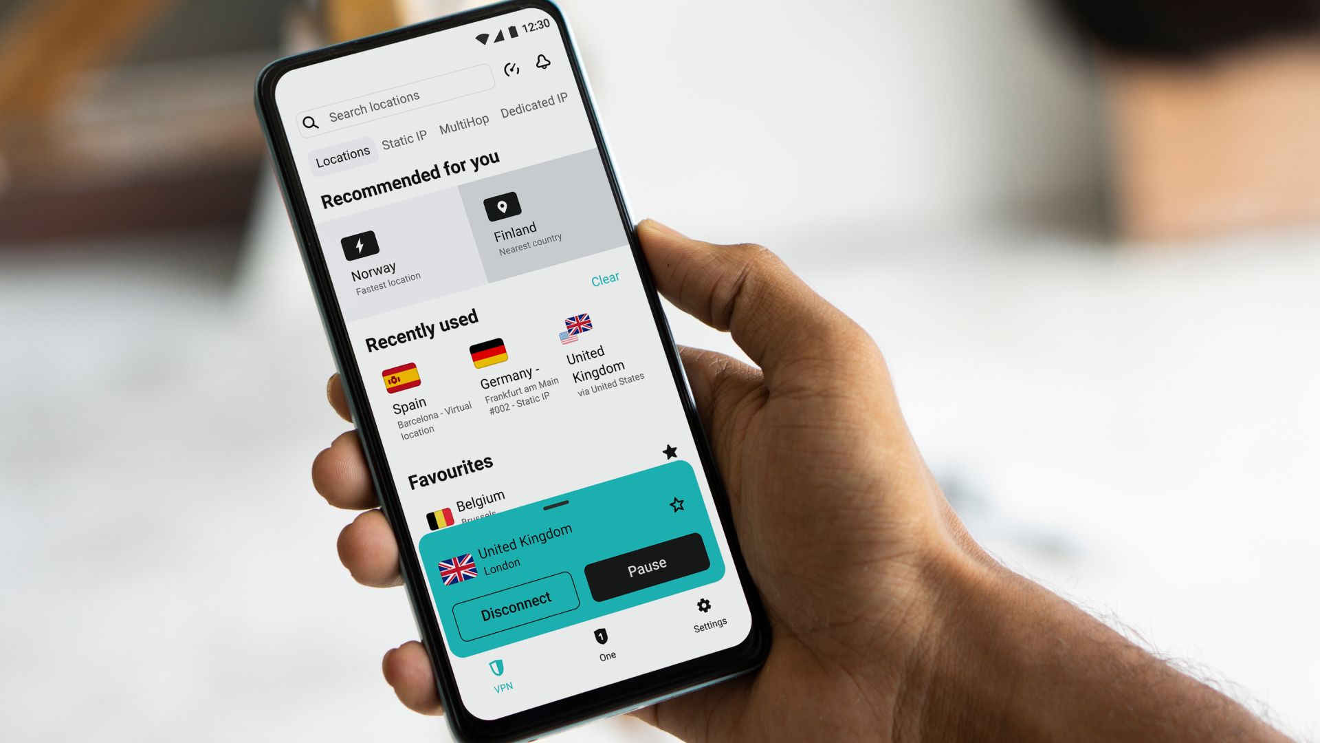 Surfshark Rombak Tab Lokasi di Aplikasi iOS dan Ekstensi Browser