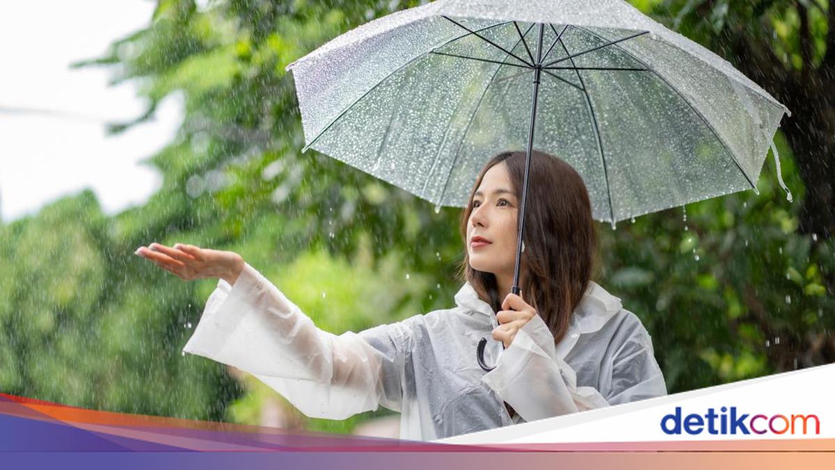 BMKG Prediksi Hujan Sedang Guyur 10 Kabupaten/Kota di Sumut Siang hingga Malam Ini