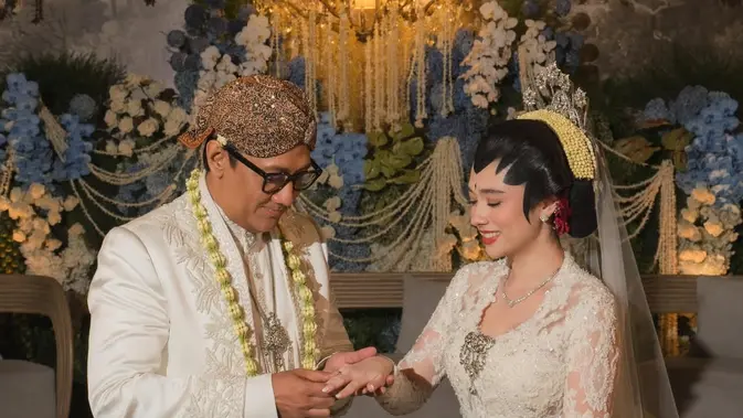Tips Memilih Kacamata Sesuai Bentuk Wajah, Panduan Lengkap untuk Ibu