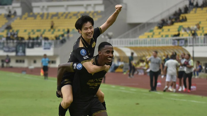 Dewa United Puncaki Klasemen BRI Super League Usai Tekuk PSS 2-1
