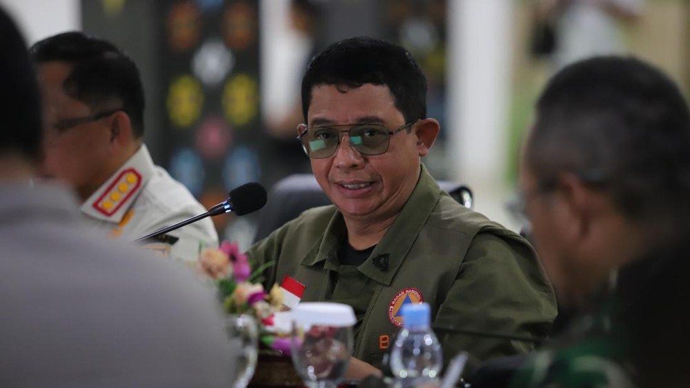 Kepala BNPB dan Menhut Berkantor di Kalteng, 180 Hektare Lahan Terbakar dan Kabut Asap Belum Surut