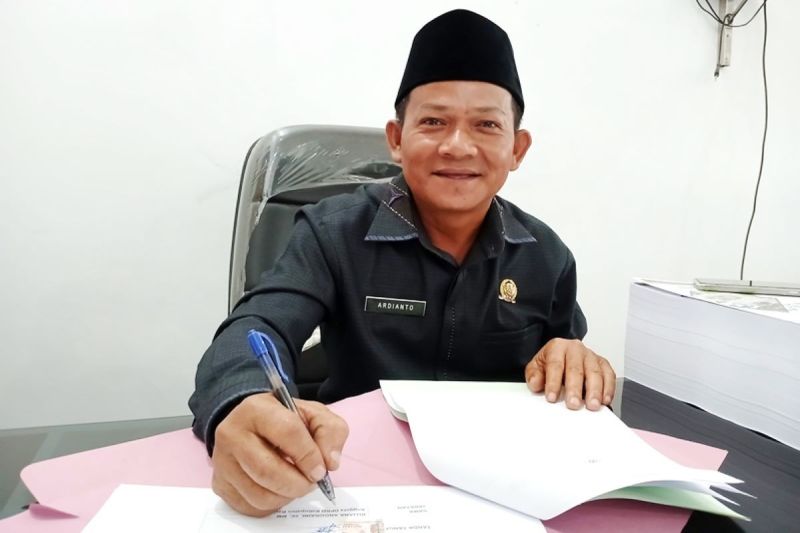 DPRD Barito Utara Apresiasi Bupati Siagakan Alat Berat Antisipasi Karhutla di Teweh Selatan