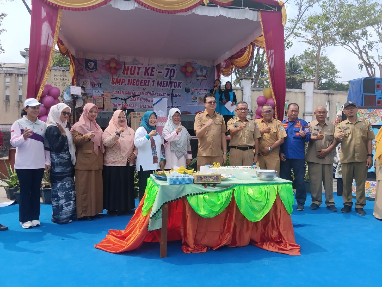 Bupati Bangka Barat Hadiri HUT ke-70 SMP Negeri 1 Mentok, Dorong Peningkatan Mutu Pendidikan