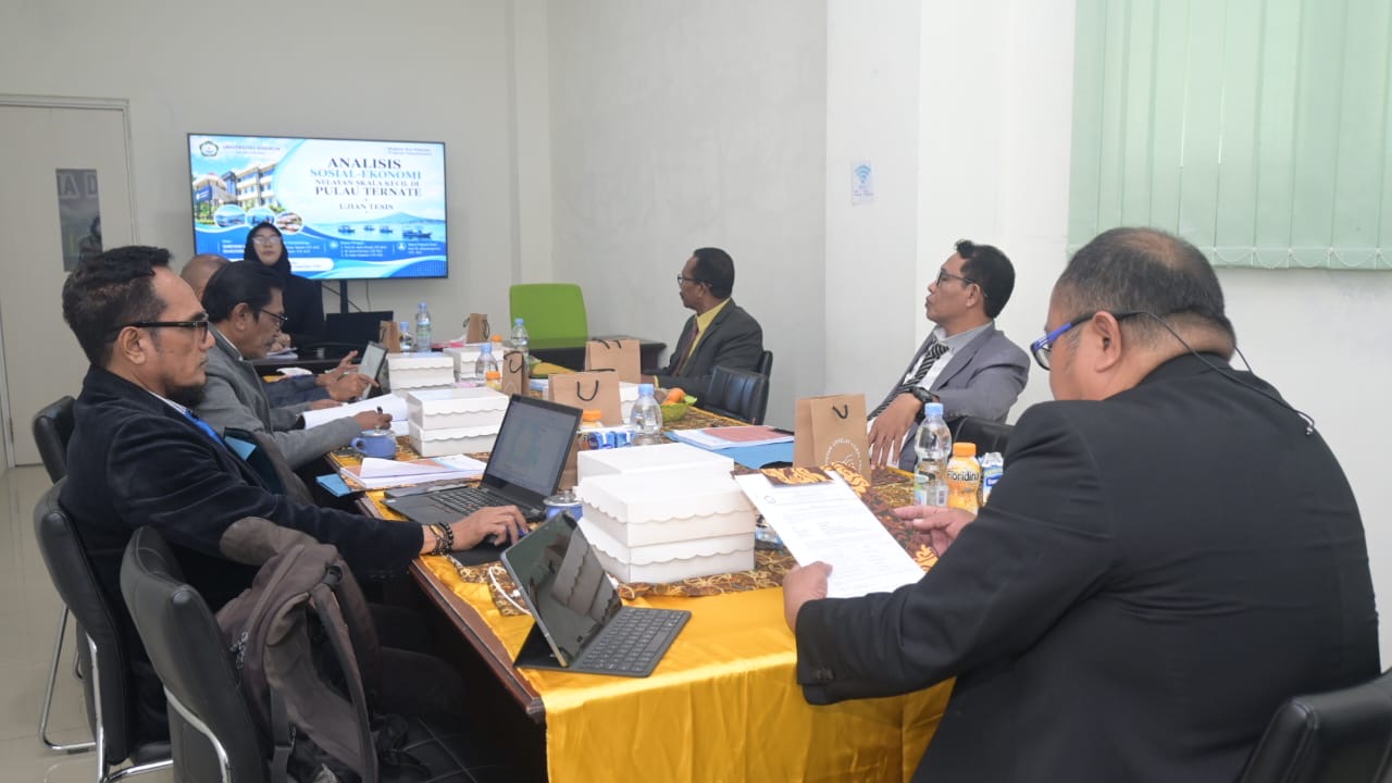 Lima Mahasiswa Magister Ilmu Kelautan Unkhair Ternate Lulus 3 Semester, Riset Dimulai Sejak Awal