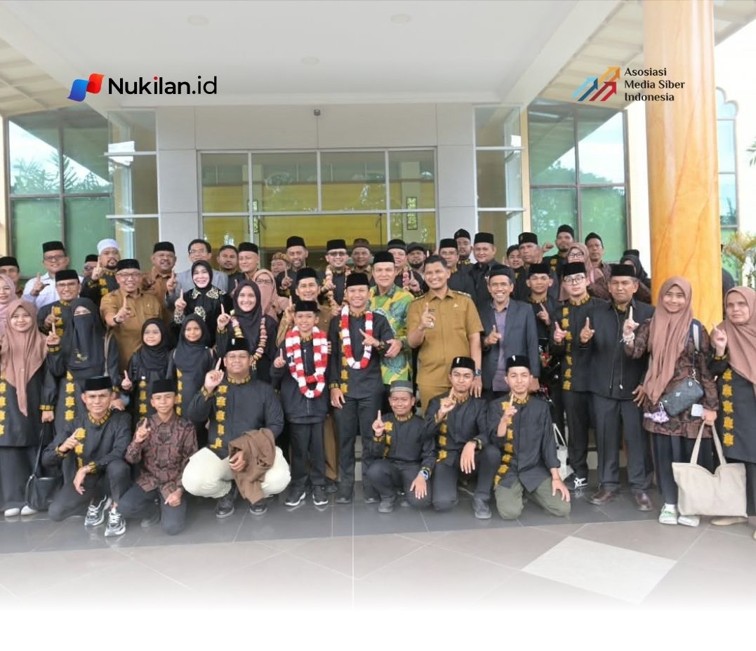 Kafilah MTQ Aceh Pulang Bawa Peringkat 4 Nasional, 10 Gelar Juara Utama Disambut Pejabat di Bandara