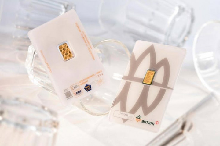 Harga Emas Antam Naik Rp3.000, Buyback Kini Rp2.465.000 per Gram