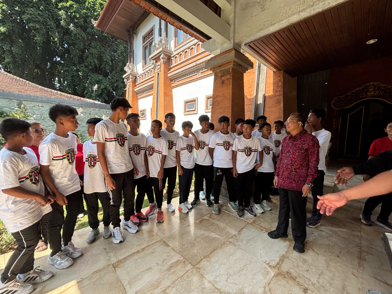 Bali United U-13 Berangkat ke Piala Soeratin Nasional, Terima Hibah Rp45 Juta