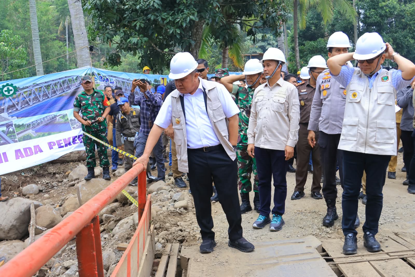 Gubernur Sumsel Resmikan Pembangunan Jembatan Seleman Ulu Empat Lawang, Bentang 30 Meter Gantikan Jembatan Lama