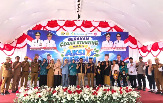 Pemkab Buton dan Pemprov Sultra Gelar Aksi Bergizi di SMAN 12 Buton, Remaja Putri Sambut Cek Kesehatan Gratis