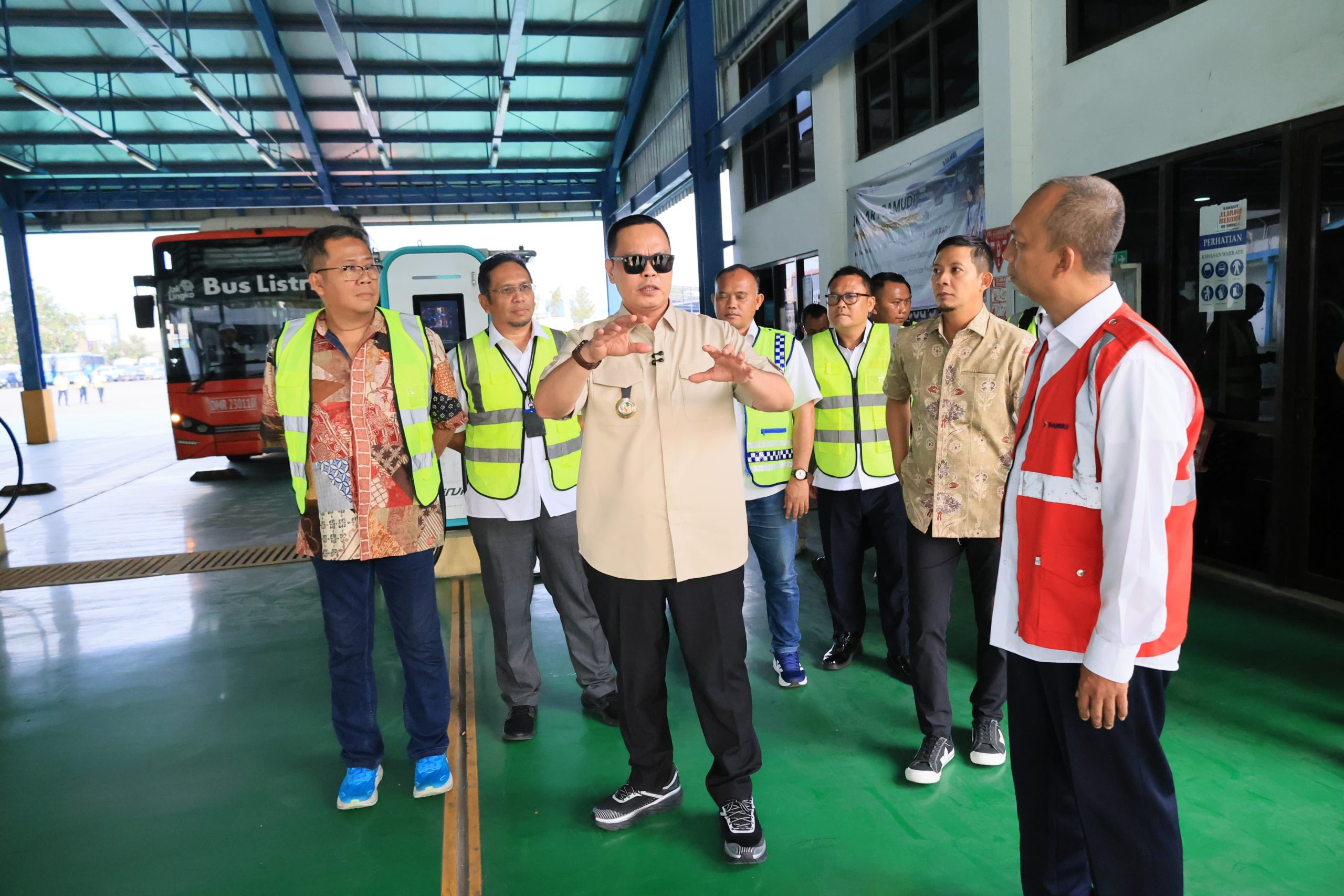Pemkot Serang Jajaki Kerja Sama DAMRI, Transportasi Umum Ibu Kota Banten Bakal Diperbaiki