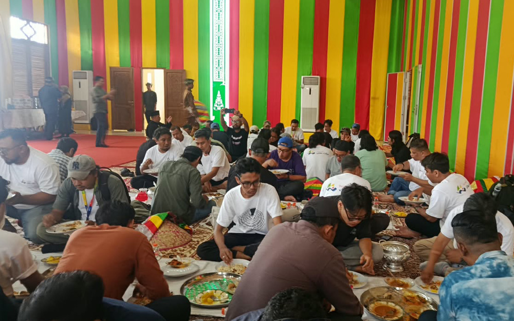Filosofi Makan Berhidang ala Melayu Kepri, dari Kesetaraan hingga Nasi Minyak di Pulau Penyengat