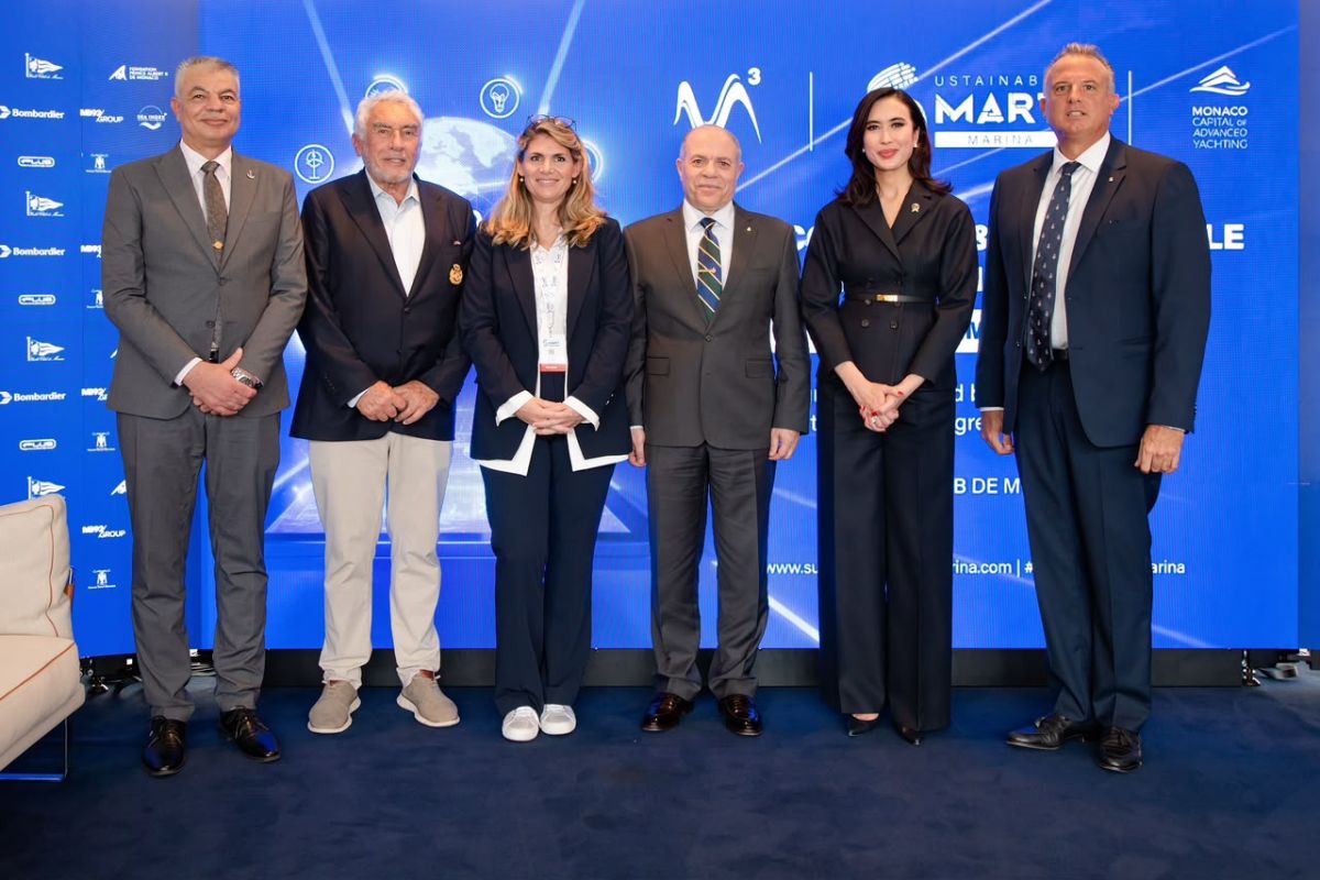 Menpar Tawarkan Investasi Marina dan Wisata Bahari RI di Forum Monako