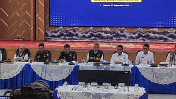 Bea Cukai Sebut Selat Malaka hingga Kalimantan Jadi Jalur Baju Bekas Impor