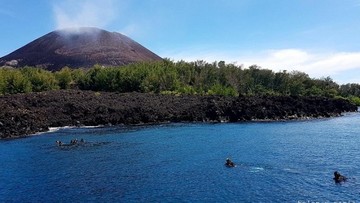 Status Anak Krakatau Turun, Wisata Pulau Sebesi Lampung Mulai Bangkit