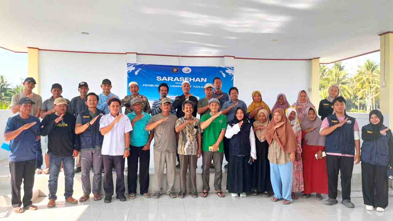 Tim Universitas Brawijaya Kembangkan Tambak Udang Vaname di Kawasan Transmigrasi Bambakoro Pasangkayu