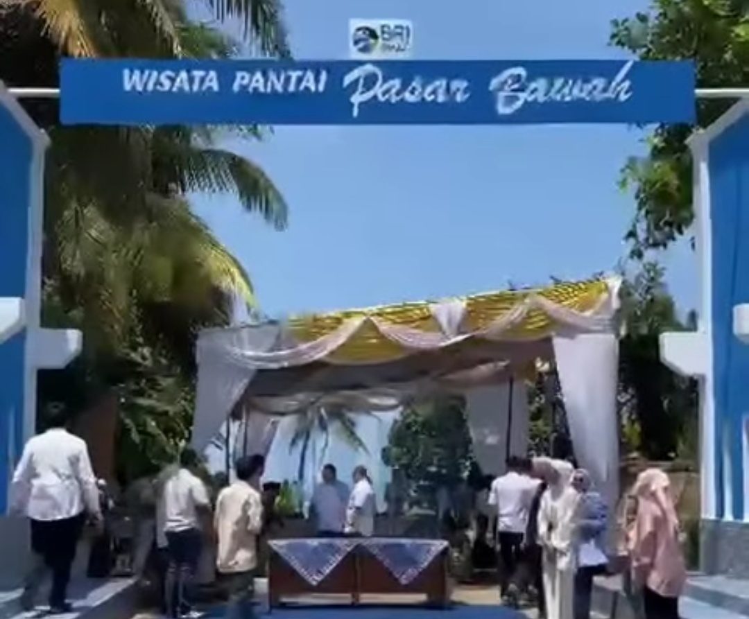 Pemkab Bengkulu Selatan dan BRI Resmikan Gapura Ikonik serta 18 Titik Lampu di Pasar Bawah