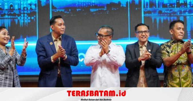 Wagub Kepri Nyanyang Buka Kepri IBF 2026 di Batam, UMKM Didorong Masuk Rantai Pasok Global