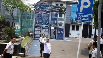 Ombudsman Buru Pemilik Mobil Mewah di Lapas Cibinong, Koordinasi dengan Korlantas