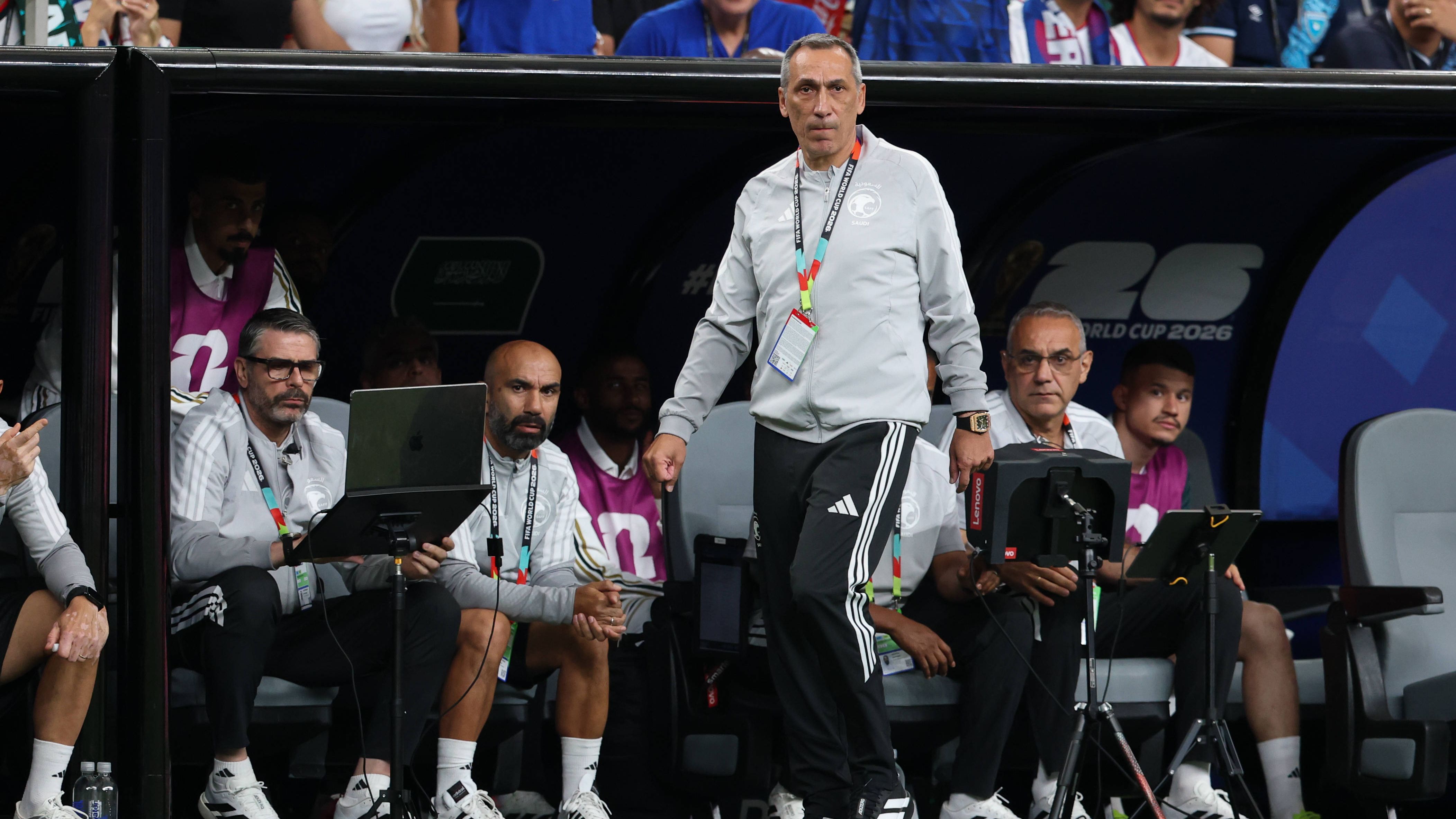 Arab Saudi Vs Oman di Piala Teluk: 3 Perubahan Susunan Pemain yang Mungkin Dilakukan Donis