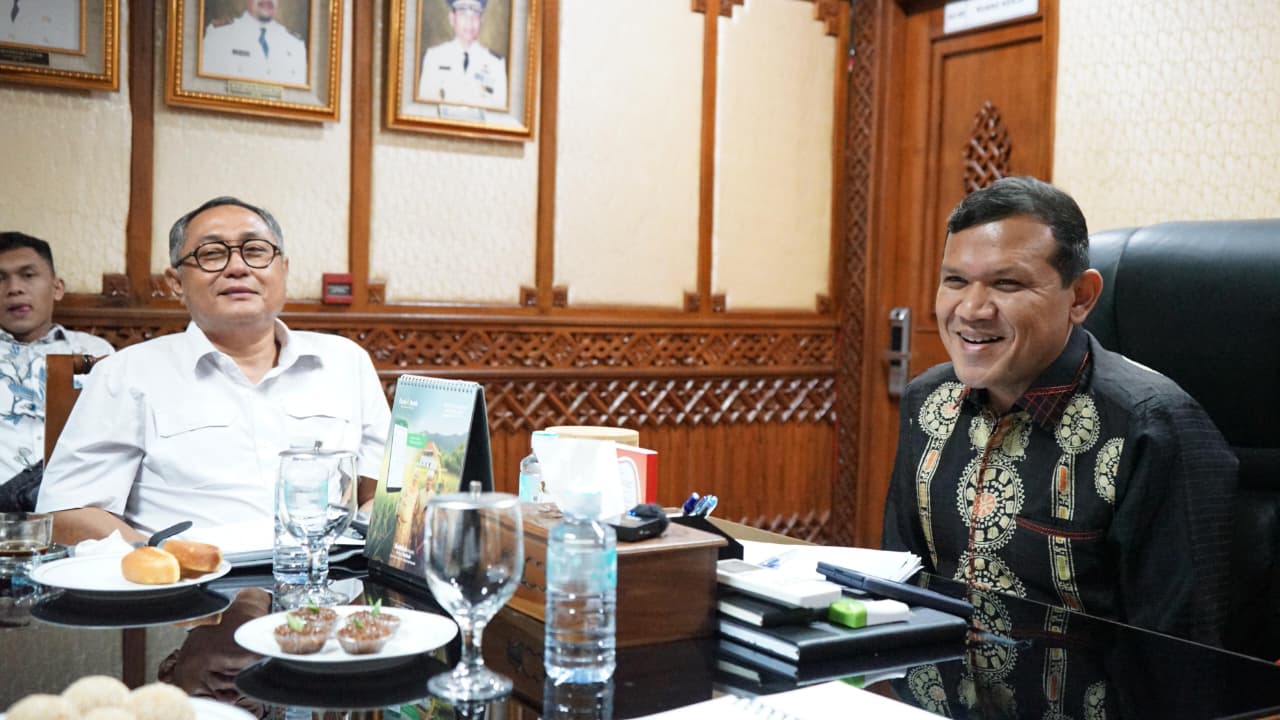 FPRMI Aceh Bahas Batas Produk Jurnalistik dan Jerat Pidana di Banda Aceh, Wagub Dek Fadh Dukung