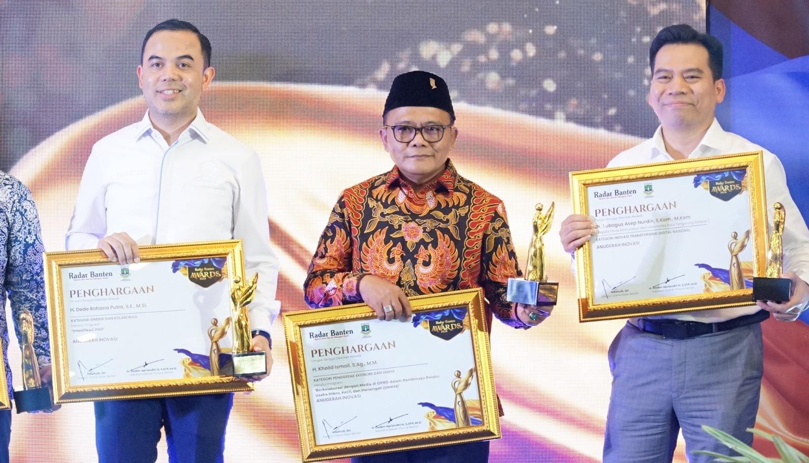 Wakil Ketua DPRD Kabupaten Tangerang Kholid Ismail Raih Radar Banten Award 2026 atas Dukungan Promosi UMKM