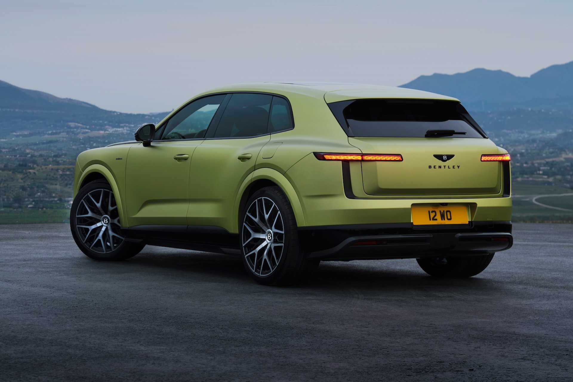 Bentley Torcal 2028, SUV Listrik Pertama Crewe dengan 876 HP