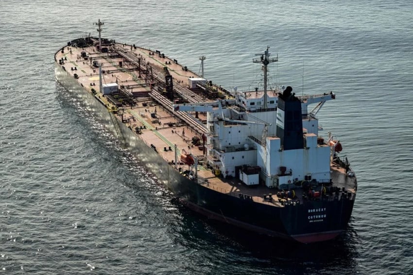 Indonesia Lanjut Impor Minyak Rusia, Waspadai Tarif AS 100%
