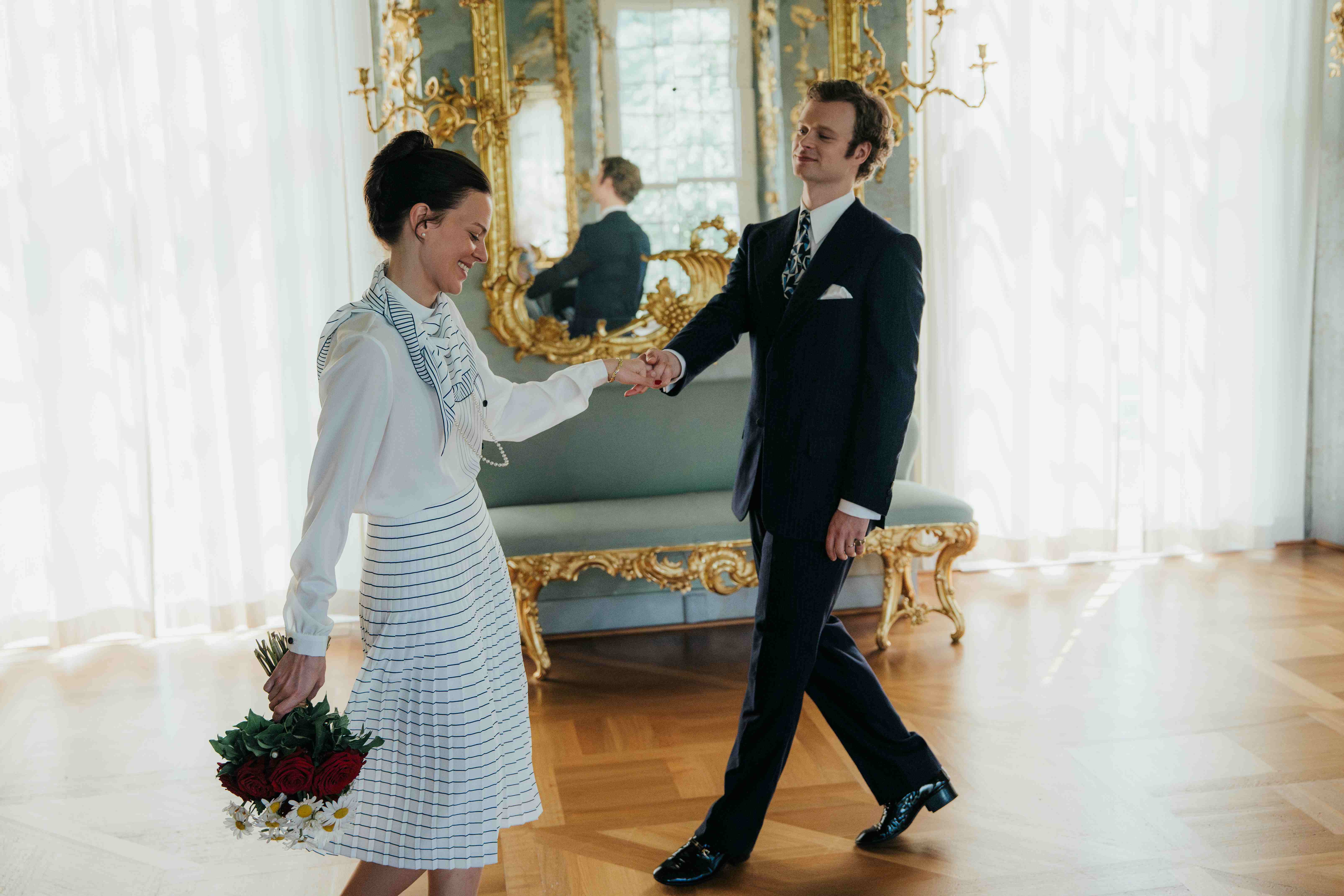 Beta Film Akuisisi The Man from Milan dan Silent Nava, Queen Silvia Tayang Perdana di Cannes