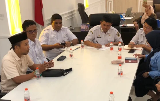 Diskominfosantik, RRI Palu, dan KPID Sulteng Sepakati Sinergi Literasi Digital dan Penyiaran Sehat