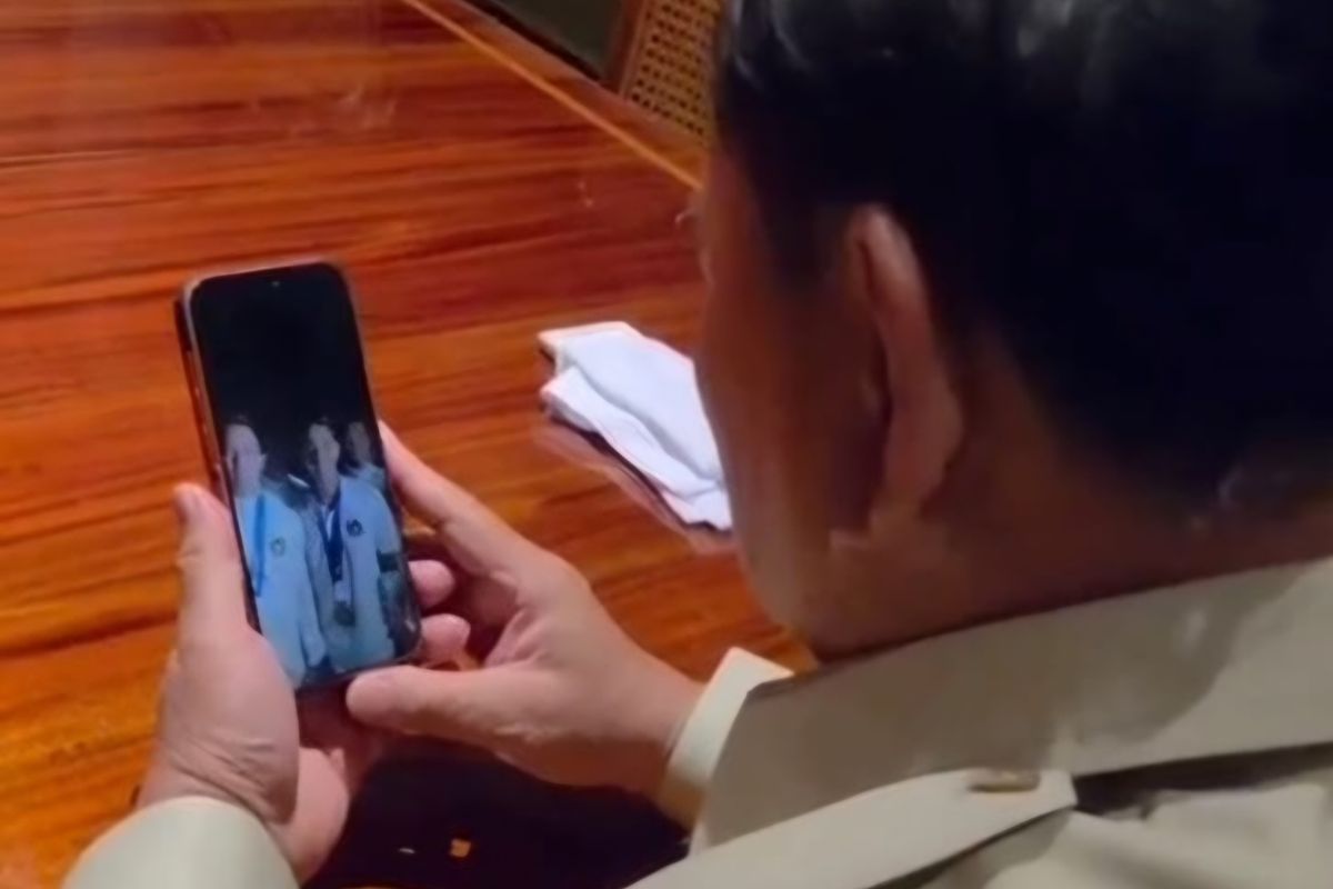 Presiden Prabowo Telepon Timnas Bulu Tangkis Usai Emas Asian Games 2026, Pesan: Berjuang Terus