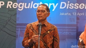 OJK Siapkan Aturan Dana Pensiun Investasi ke Luar Negeri